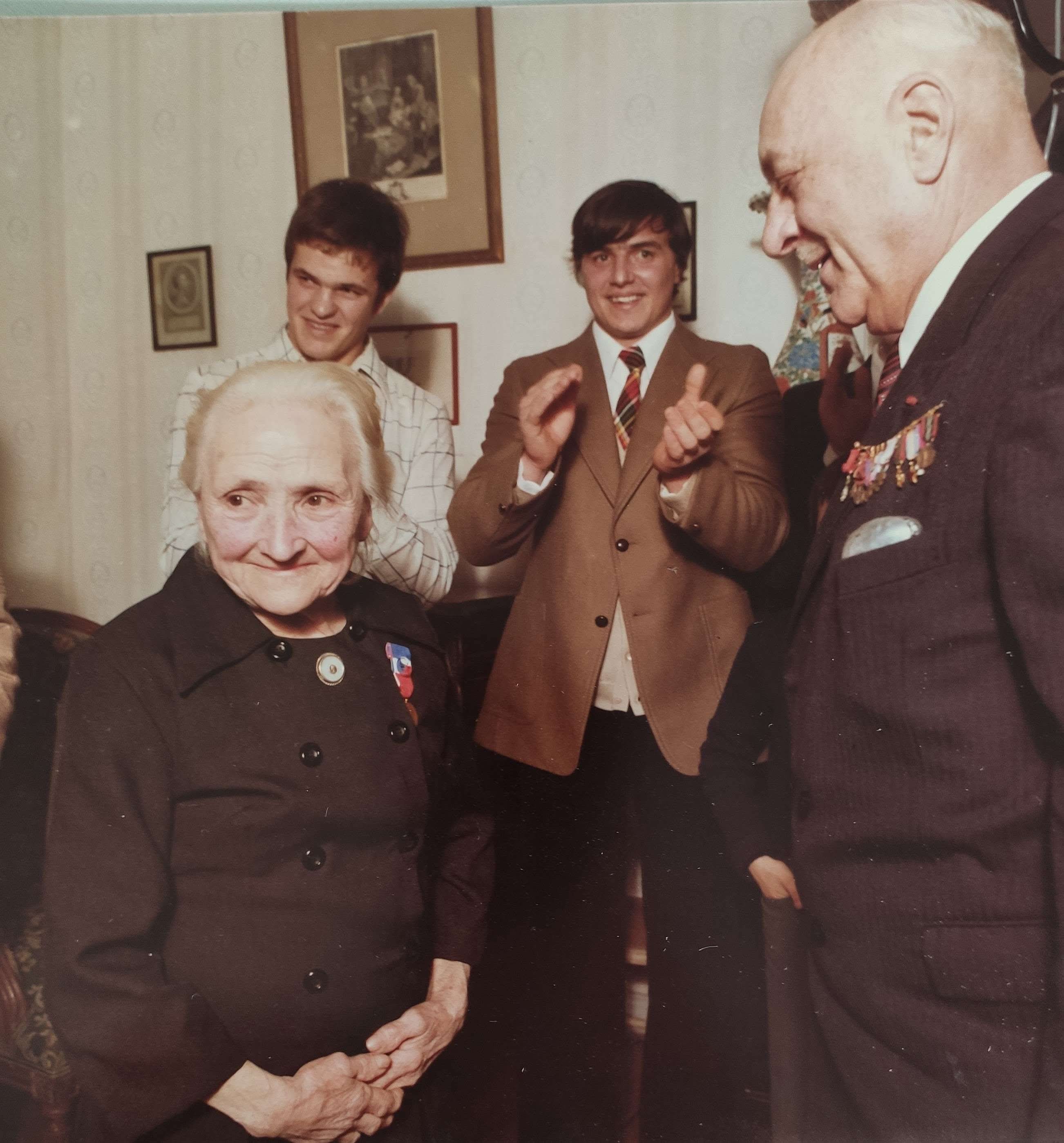 Louis et Marceline médaille du travail